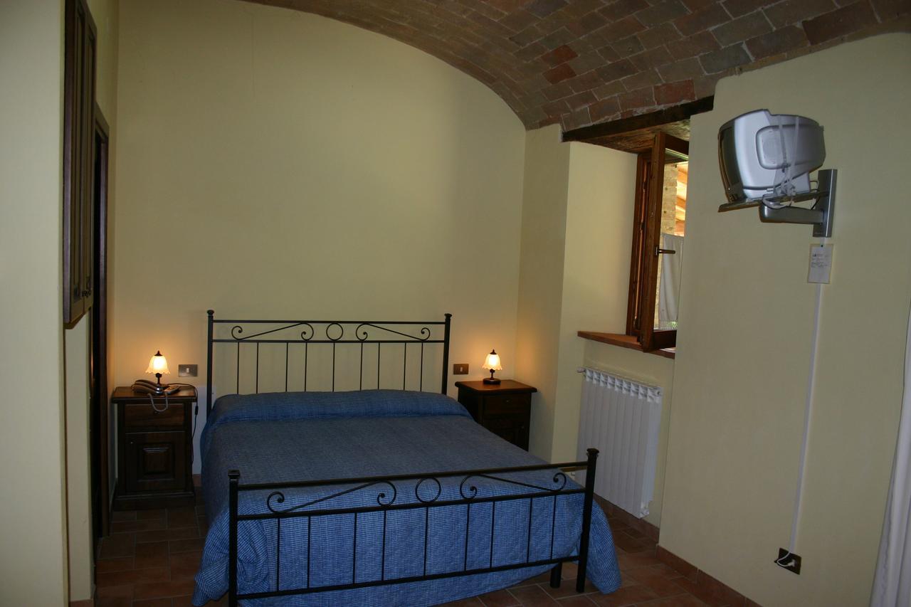 Agriturismo Oliveto Di Geltrude Contessa อเมเลีย ภายนอก รูปภาพ